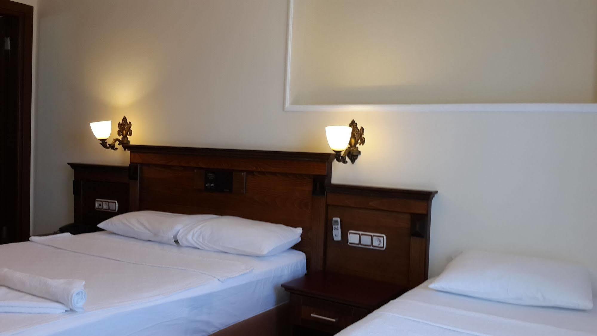 Emecik Adaburnu Golmar Hotel מראה חיצוני תמונה