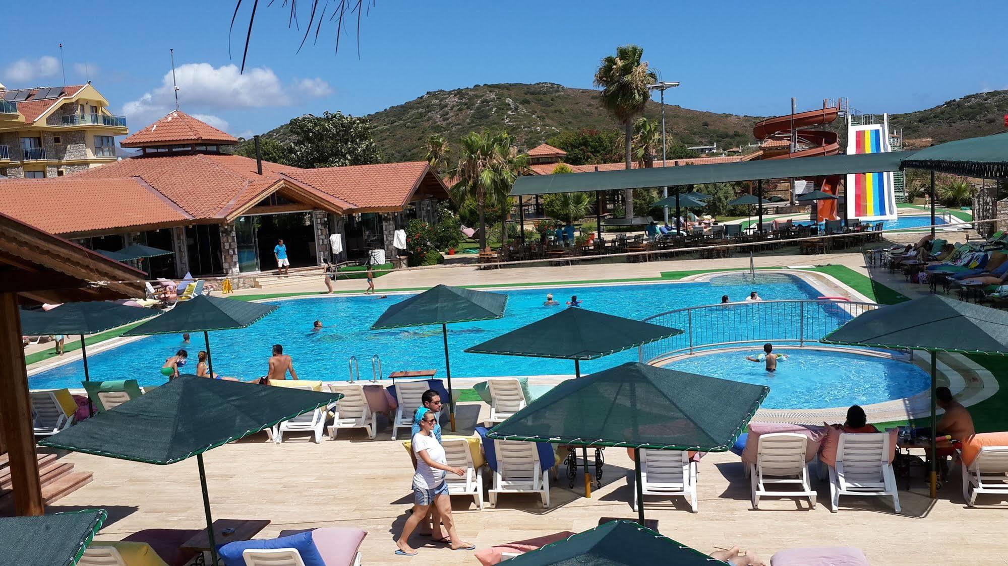 Emecik Adaburnu Golmar Hotel מראה חיצוני תמונה