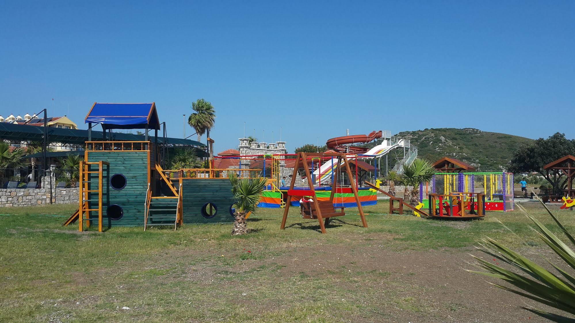 Emecik Adaburnu Golmar Hotel מראה חיצוני תמונה